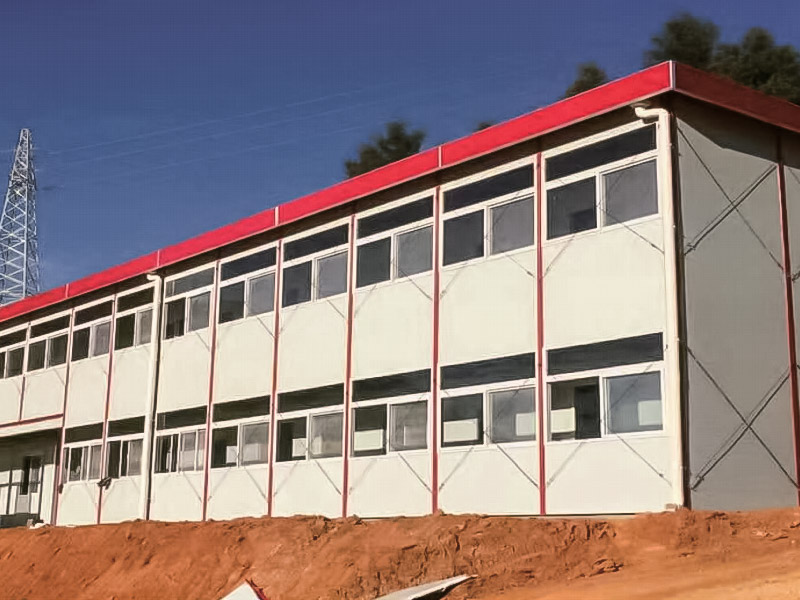 豪华四坡活动房